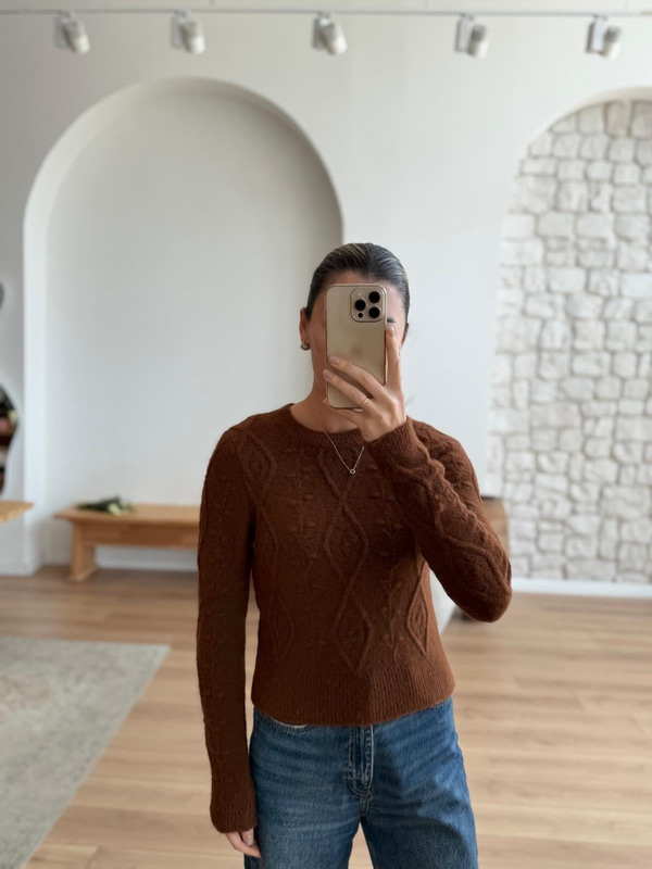 Sara Mocha Kazak
