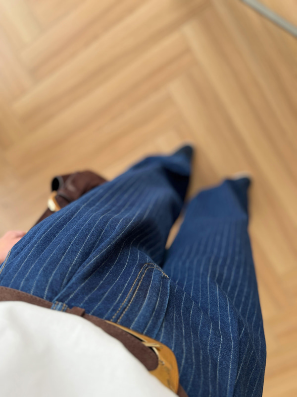Tek Pileli Çizgili Jean