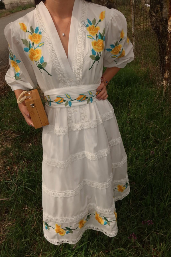 Yasmin Elbise