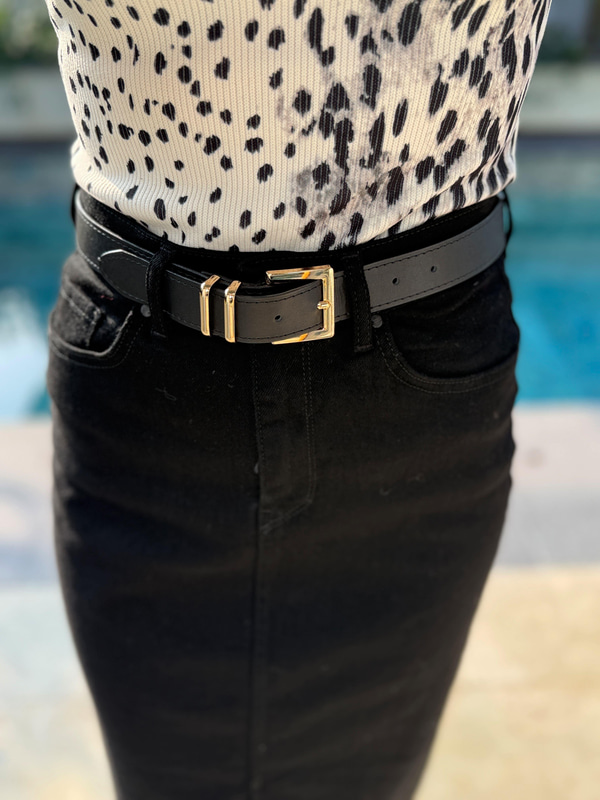 Yırtmaçlı Siyah Denim Kalem Etek
