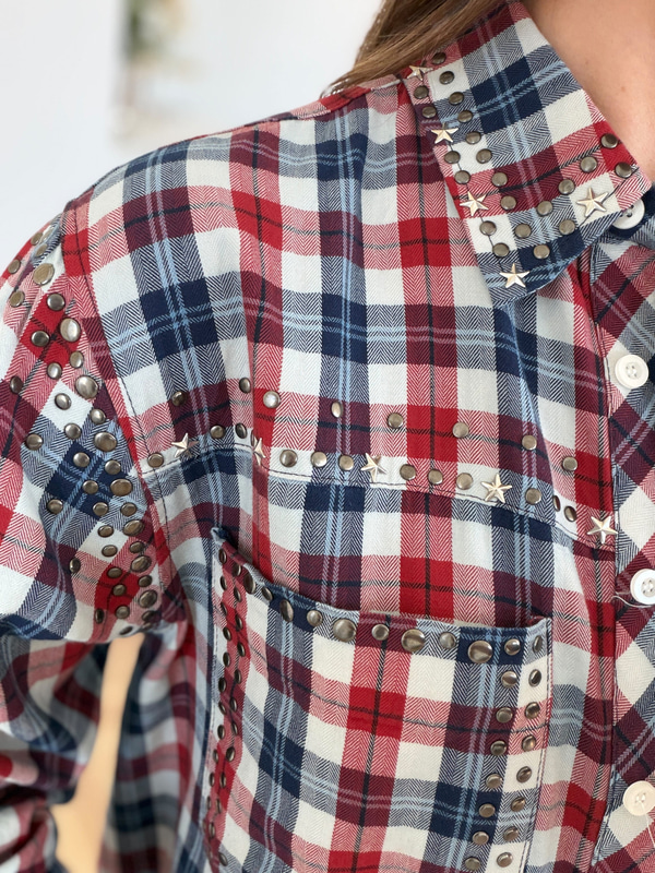 Zımba Detaylı Ekose Gömlek
