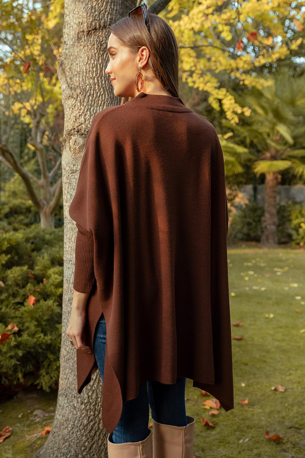 Brown Knitwear