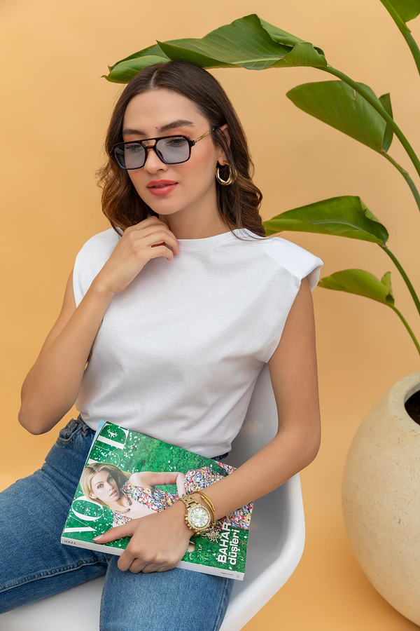 Vatkalı Basic T-shirt - BEYAZ