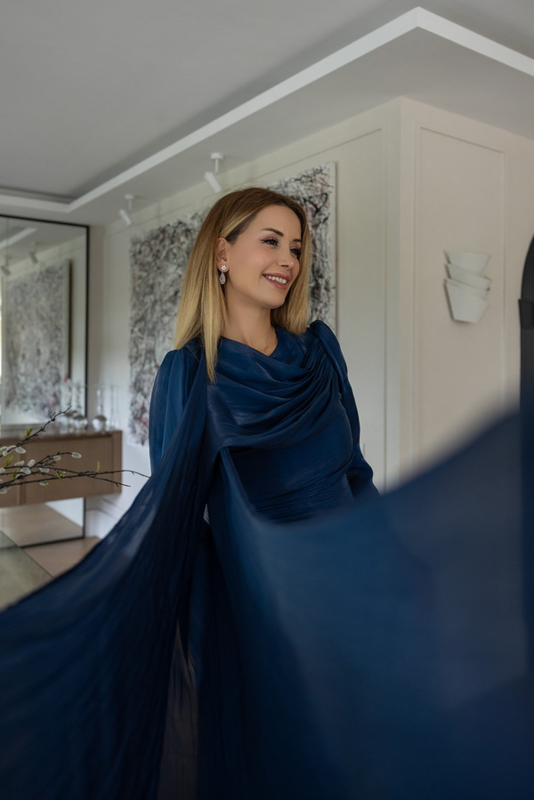 Asimetrik Pelerin Detay Şifon Elbise - LACİVERT