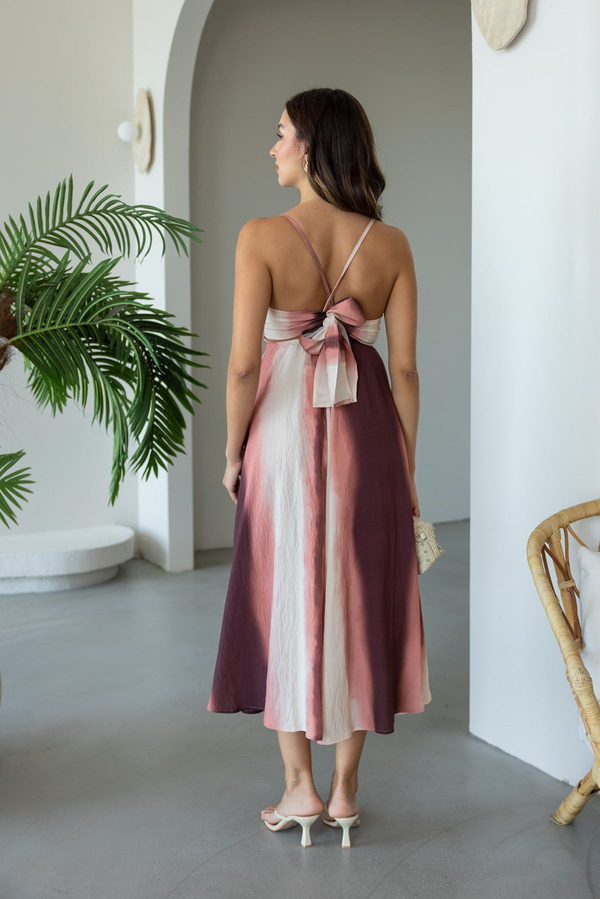 Batik Desenli Sırt Dekolteli Elbise - PEMBE