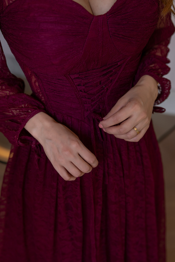 Bel Bağcıklı Dantel Abiye - BORDO