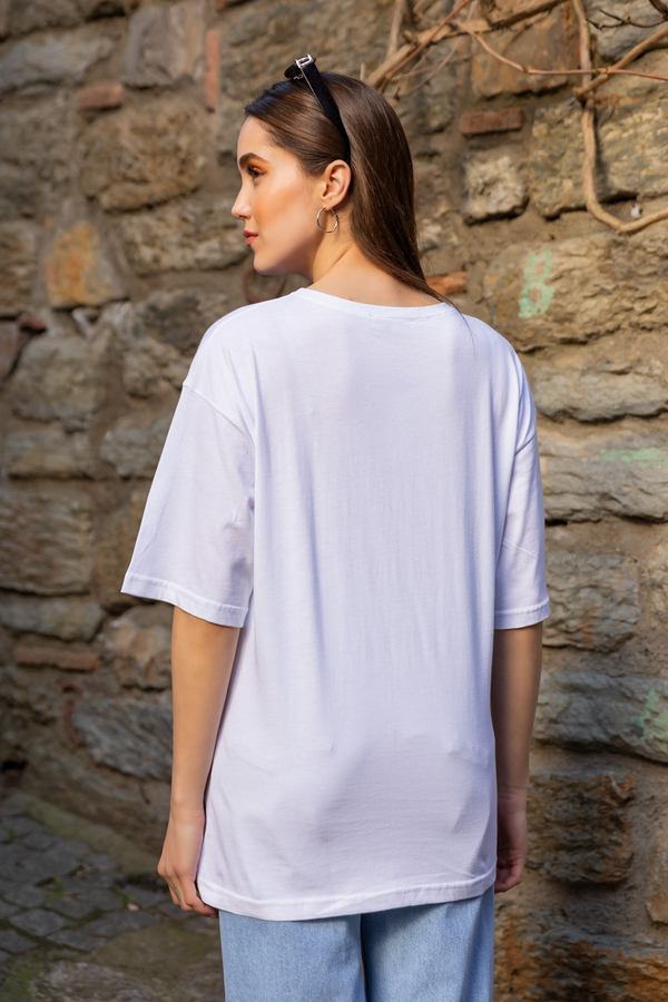 Bisiklet Yaka Yazılı T-Shirt - BEYAZ