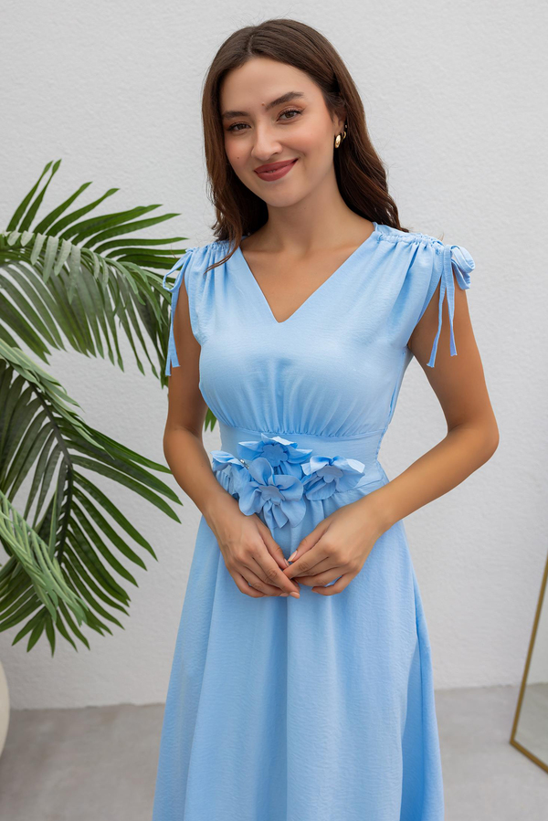 Çiçek Broşlu Kloş Elbise - BEBE MAVİSİ