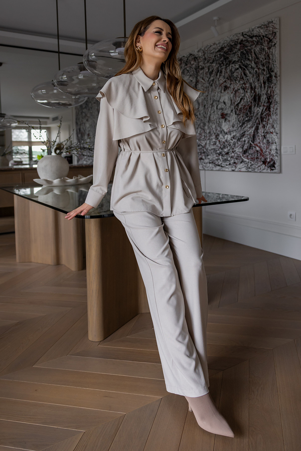 Gold Düğmeli Pelerin Detay Takım - BEJ