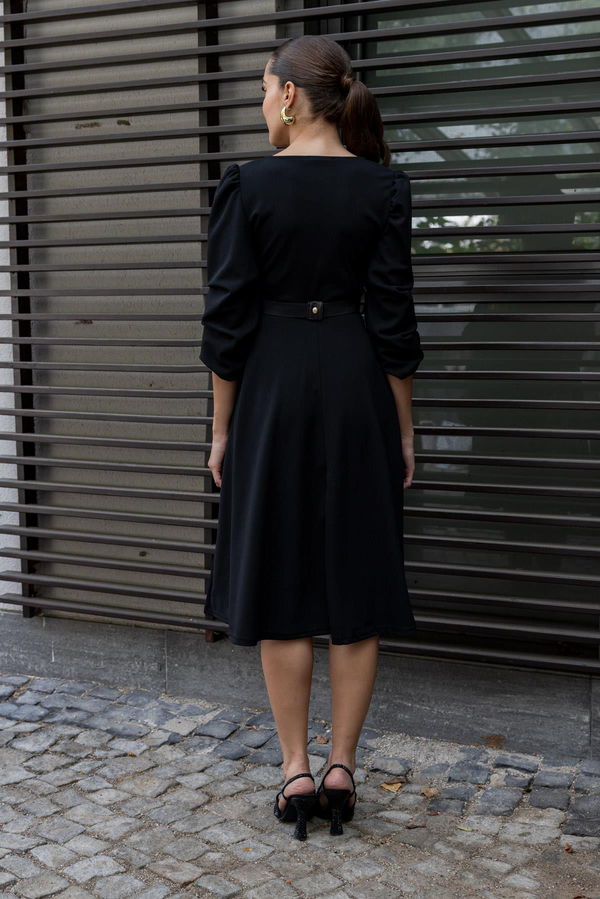 Gold Kemerli Midi Elbise - SİYAH