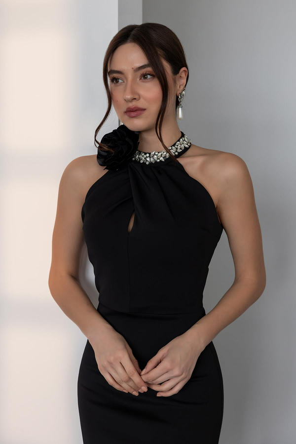 Halter Yaka Broşlu Abiye - SİYAH