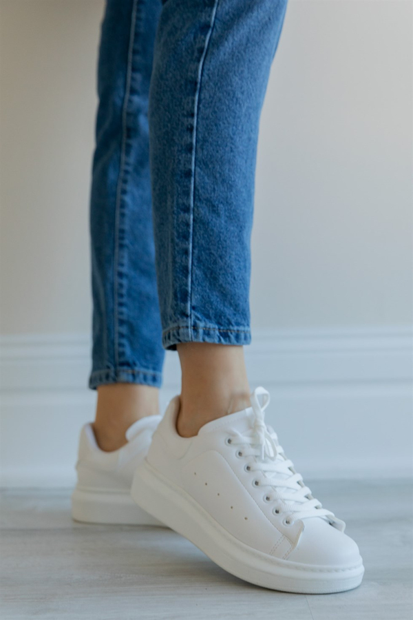 Kalın Tabanlı Sneakers Ayakkabı - BEYAZ