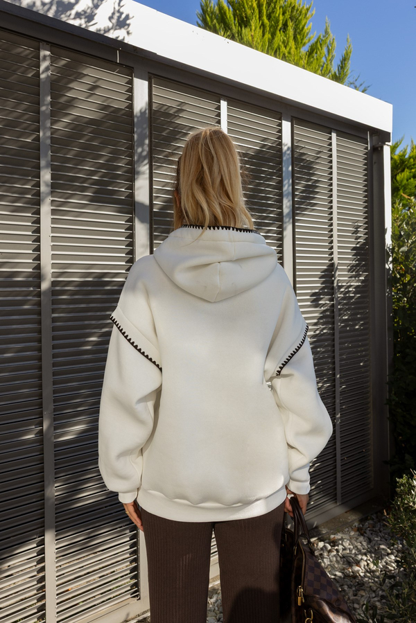 Kontrast Dikiş Baskılı Kapüşonlu Sweat - BEYAZ