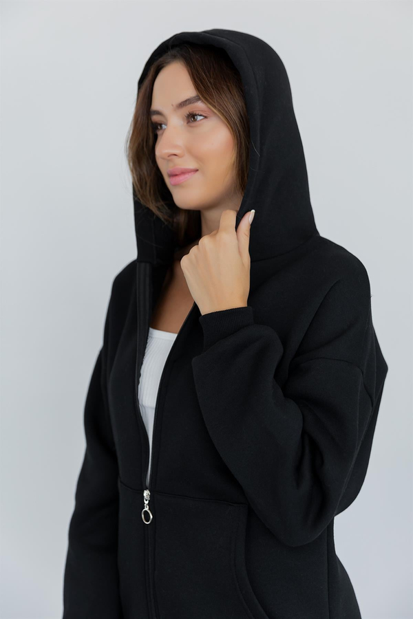 Black Sweatshirt