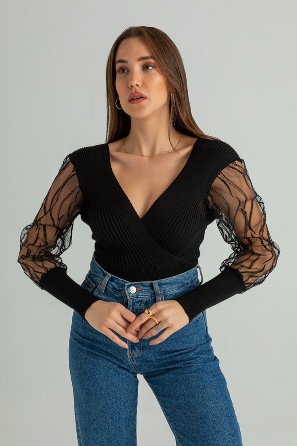 Black Knitwear