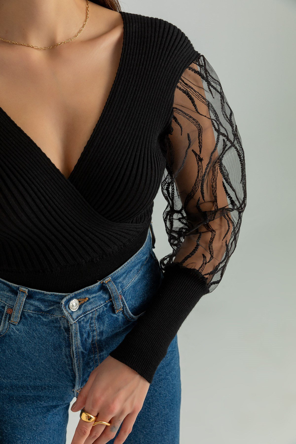 Black Knitwear