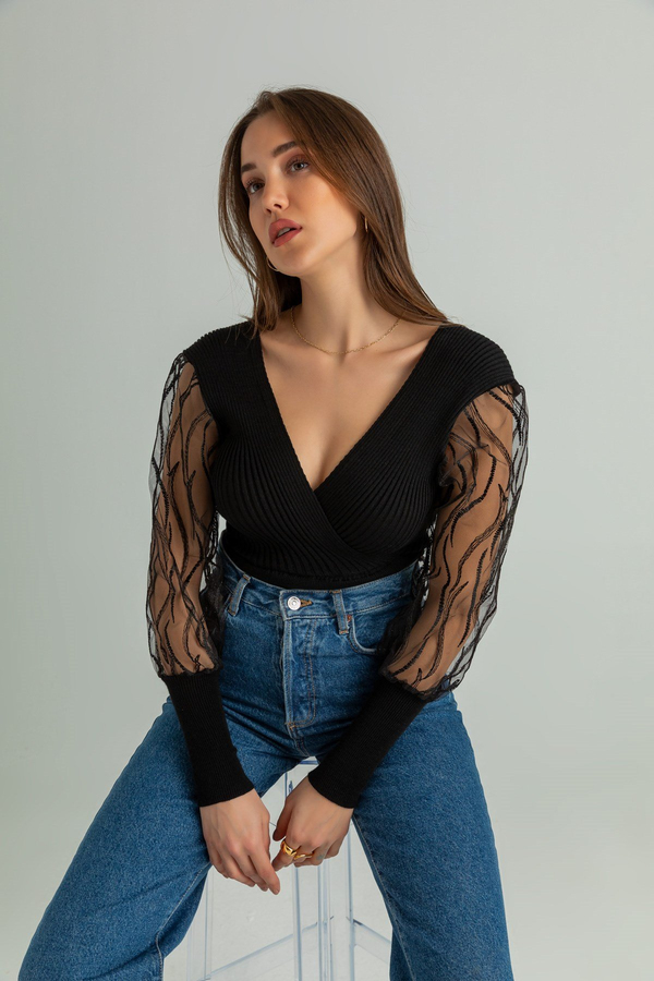 Black Knitwear
