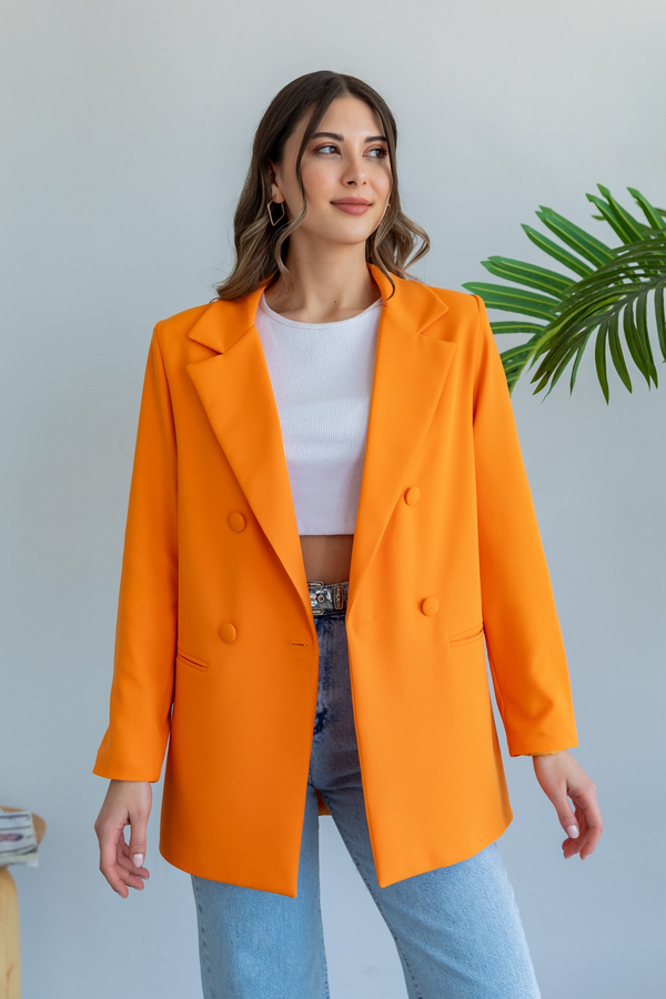 Orange Jacken