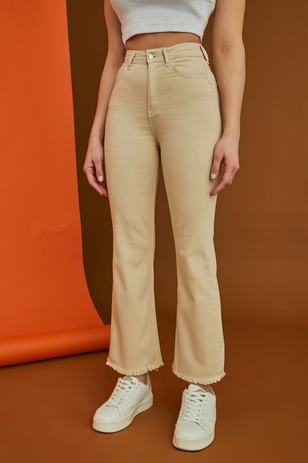 Beige Jean