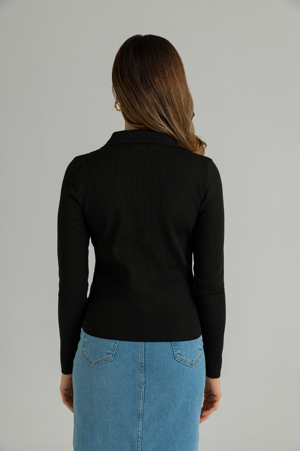 Black Knitwear