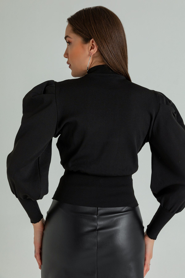 Black Knitwear