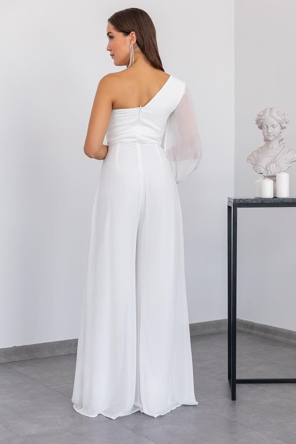 Weiße Jumpsuits