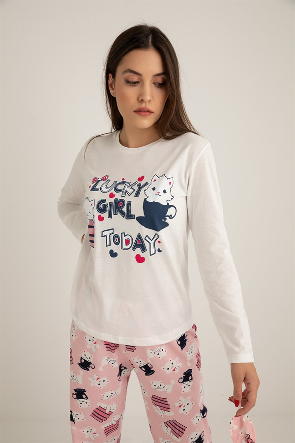 Uzun Kollu Pijama Takımı - BEYAZ