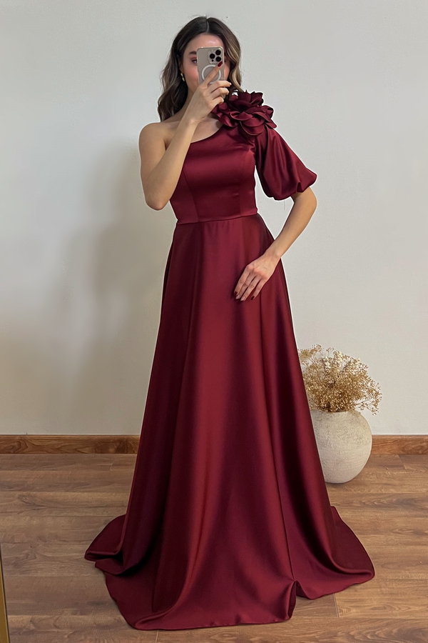 Yaka Çiçek Detayi Saten Abiye - BORDO
