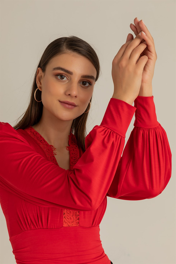 Yaka Dantel Bodysuit - KIRMIZI