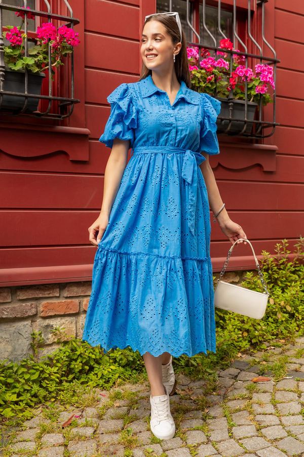 Yakalı Brode Elbise - MAVİ