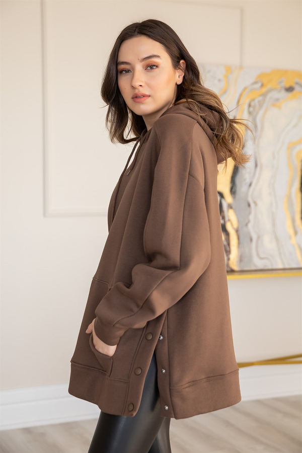Yan Çıtçıtlı Kanguru Sweat - KAHVERENGİ