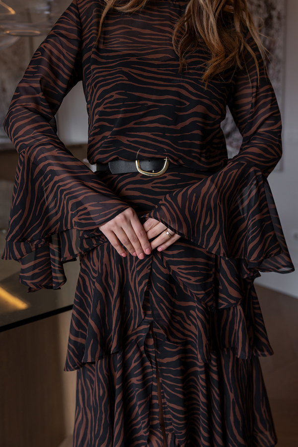 Zebra Desen Katlı Şifon Elbise - KAHVERENGİ