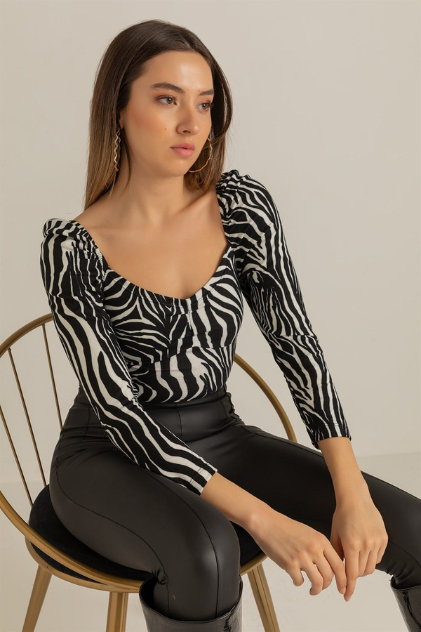 Zebra Desenli Bluz - SİYAH