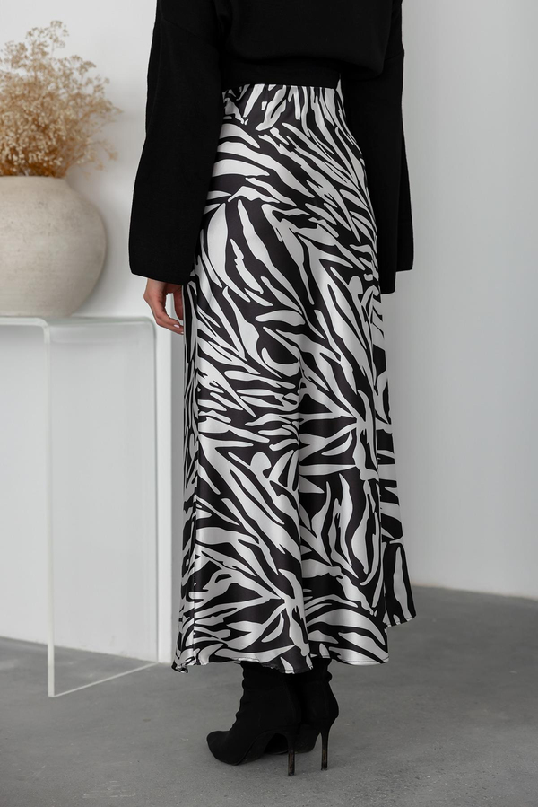 Zebra Desenli Saten Etek - SİYAH