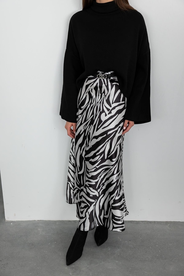Zebra Desenli Saten Etek - SİYAH