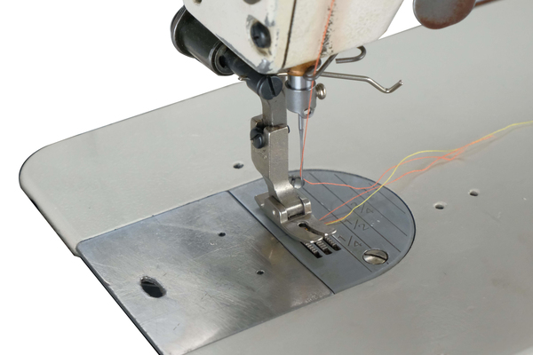 2.El Juki DDL-5550N-7 Elektronik Düz Dikiş Makinesi İp Kesicili Tam Otomatik SC1 Motorlu galeri görseli 5
