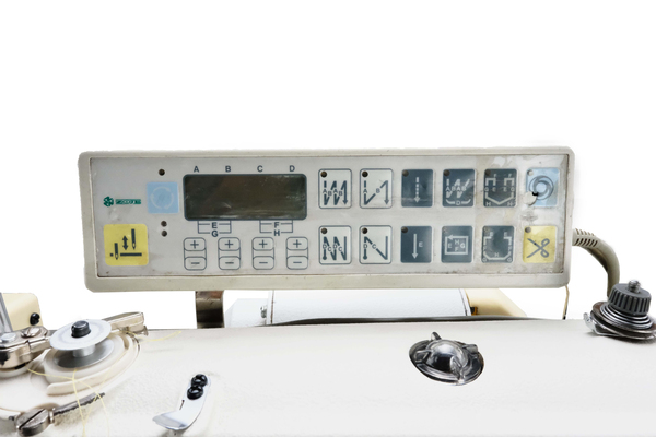 2. El Zoje ZJ-8800A-D3 Tam Otomatik Düz Dikiş Makinesi İplik Kesicili Panelli galeri görseli 7