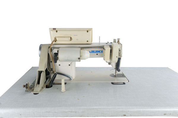 2.El Juki DDL-5550N-7 Elektronik Düz Dikiş Makinesi İp Kesicili Tam Otomatik SC1 Motorlu galeri görseli 7