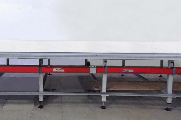 2. El Kumaş Serim Masası Havalı Üflemeli | Bara Dahil | En:220Cm | Özbilim P4 ADD Full Otomatik Serim Makinasıne Uyumlu Masadır | Üst Tablalar Mdf Lamdır | 1Metre Fiyatıdır anlatım görseli 1