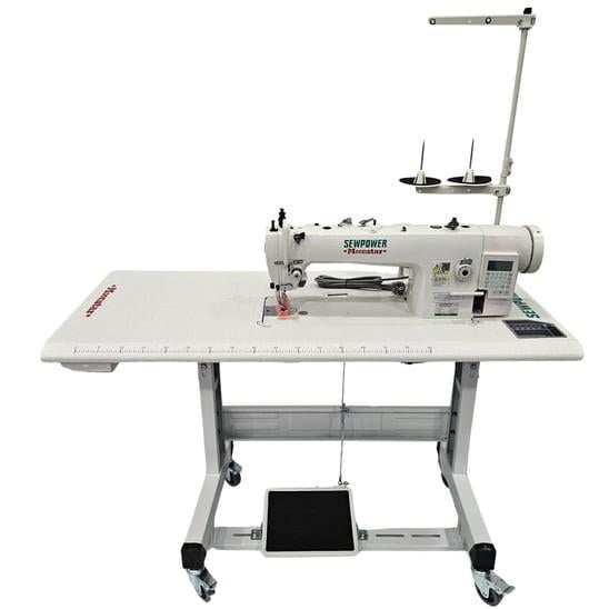 FDMSTAR Sewpower SP-0313-D4 Deri Düz Dikiş Makinesi motor ve çalışma bölgesi görünümü