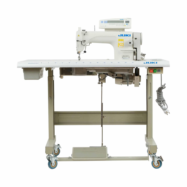 Juki DDL-8700 SC920 tabla ve ayak dahil komple görünüm