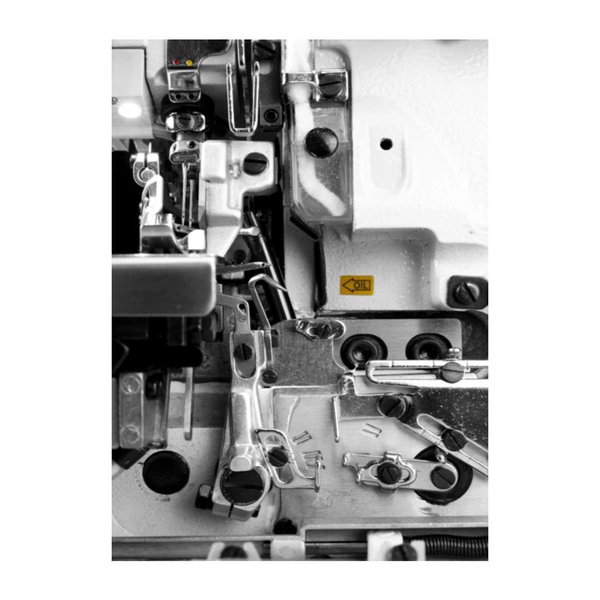 Typical GN-7100-4/D3 Direct Drive Akıllı 4 İplik Overlok Makinesi ürün detay görseli 5