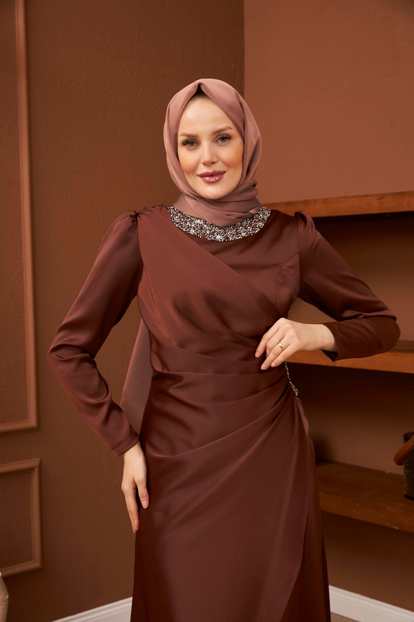 Ümran Abiye - Kahverengi