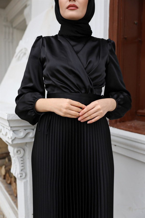 Almila Abiye - Siyah