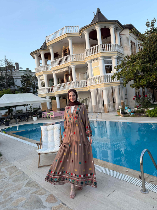 Rabia Elbise - Vizon