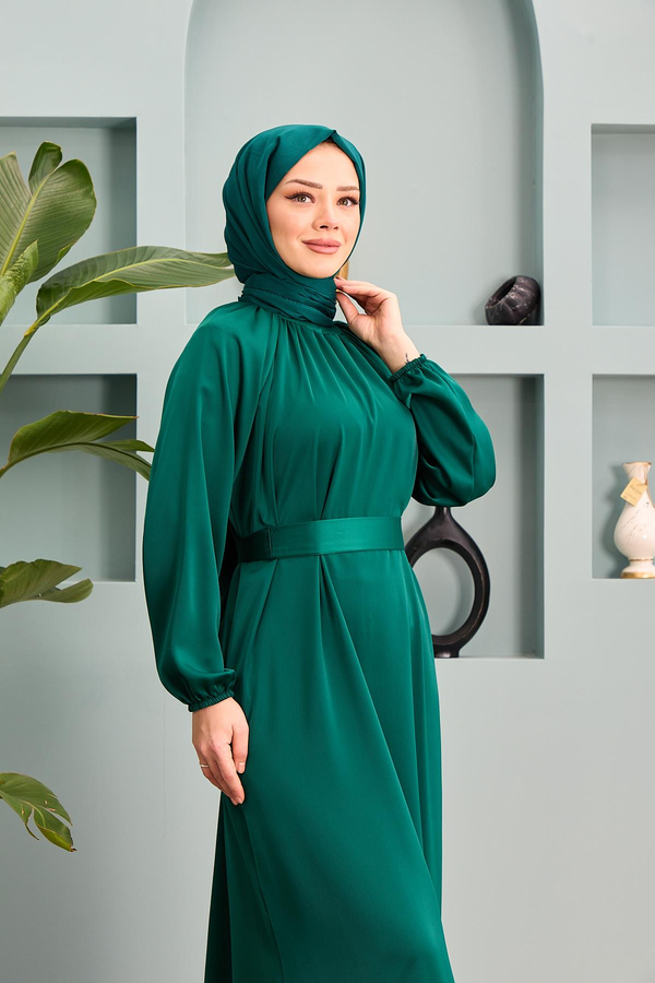 Şenay Saten Abiye - Zümrüt Yeşil