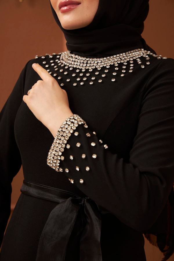 Tuğba Abiye - Siyah