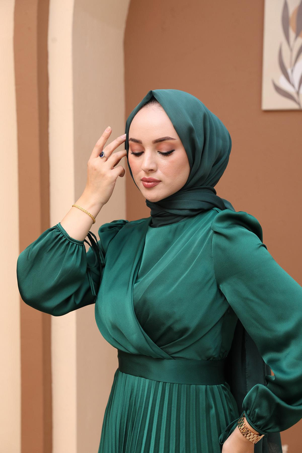 Zuhal Abiye - Zümrüt Yeşil