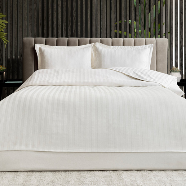 Schafer Home Jody Çift Kişilik 2 cm Çizgi Saten Nevresim Takımı 4 Parça-Beyaz