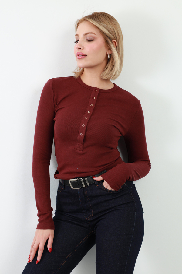 Çıtçıtlı Uzun Kollu Crop